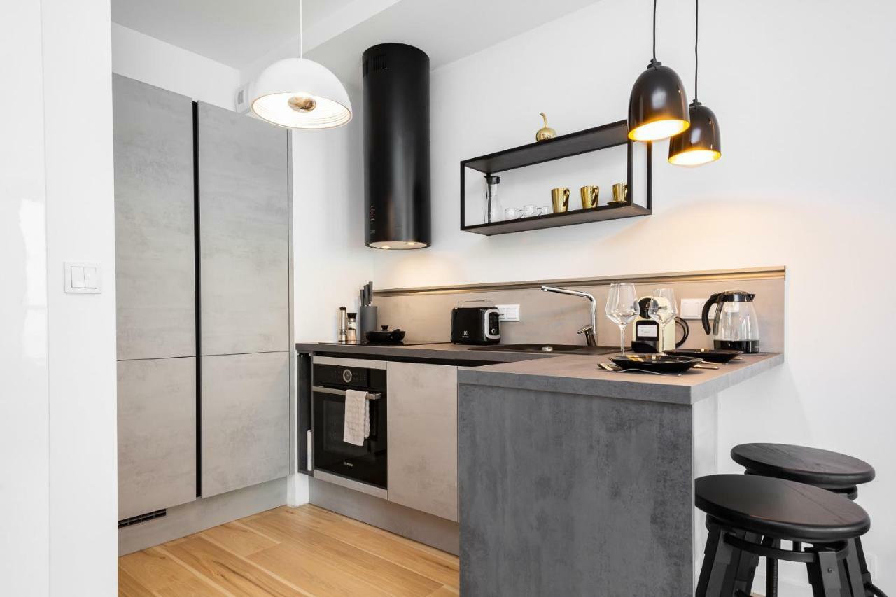Apartments Warsaw Dzielna By Noclegi Renters Exterior photo